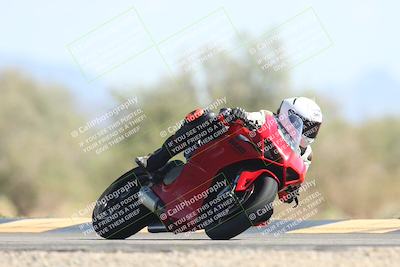 media/Oct-13-2025-Moto Forza (Mon) [[a66d839500]]/2-A Group/Session 4 Turn 7/